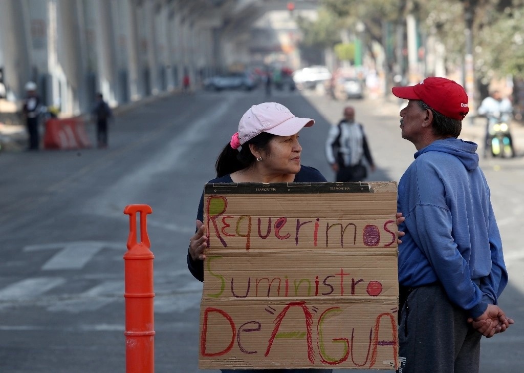 Agua AMLO