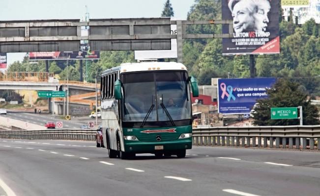 Autobus carretera 651x400