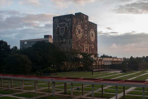 UNAM 6