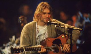 KURT COBAIN 2 de tamaño pequeño