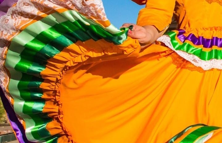 La UNESCO instituyó esta fecha como el Día Mundial del Folklore