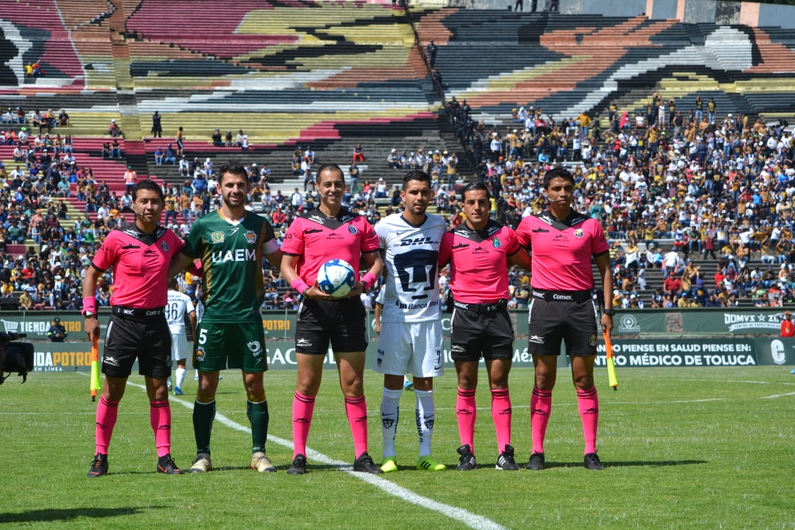 Aburrido empate en CU https://t.