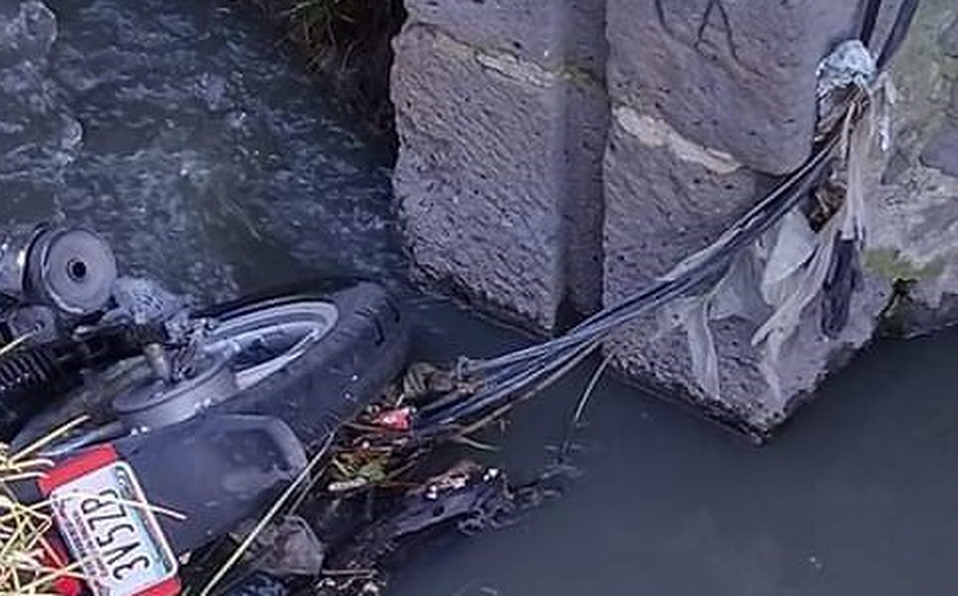 Hallan cadáver de motociclista 