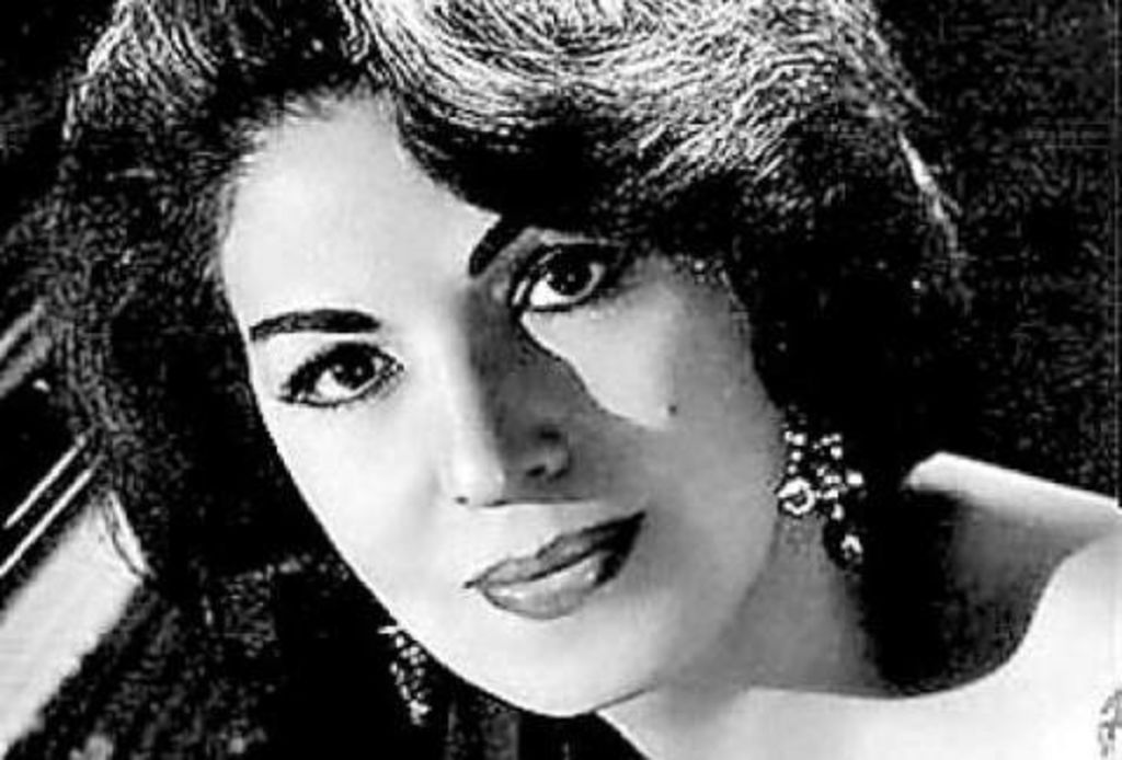 Consuelo Velázquez Torres. http Consuelo Velázquez Torres. http
